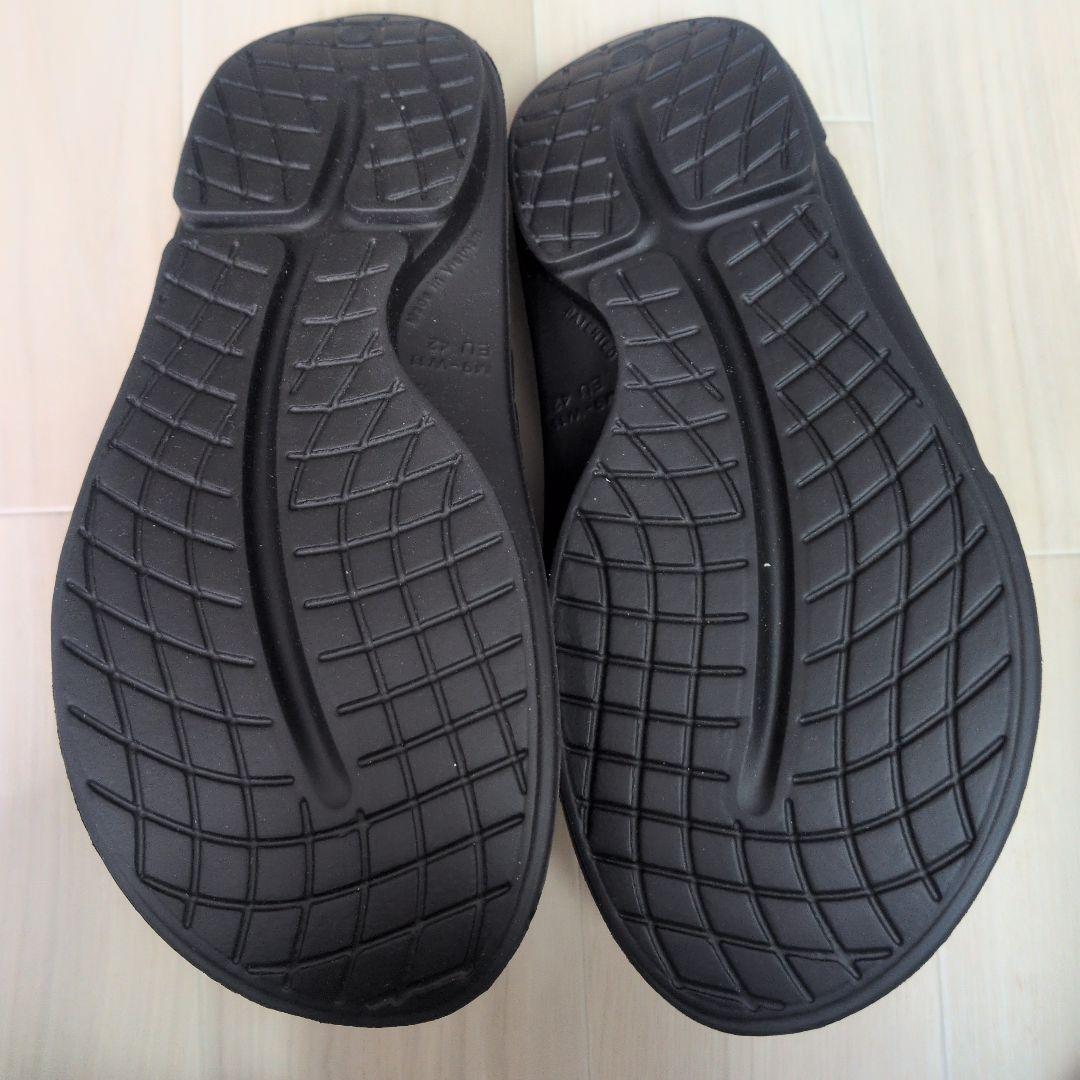 美品　OOFOS MEN'S OOAHH SPORT FLEX ブラック