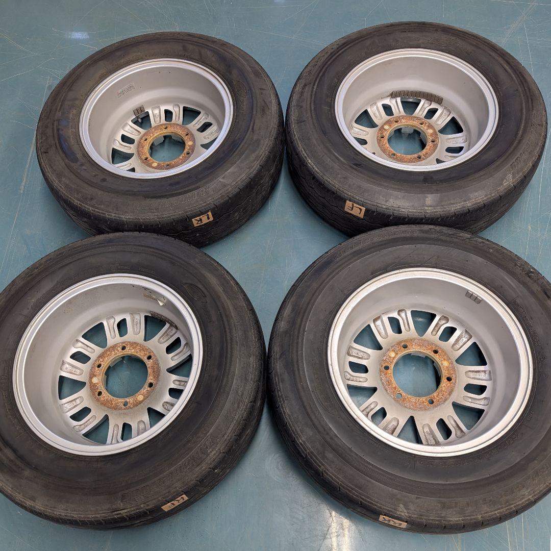 ハイエース200系 アルミホイールタイヤセット 15インチ