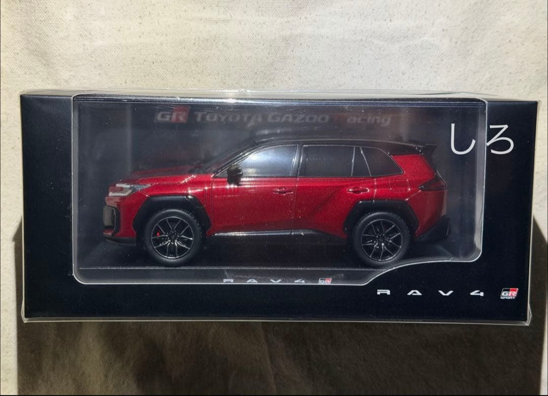 トヨタ RAV4 GRスポーツ 黒×赤 1/30カラーサンプルミニカー 色見本