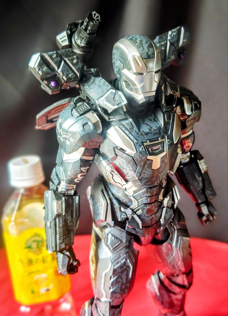 War Machine Mark IV フィギュア