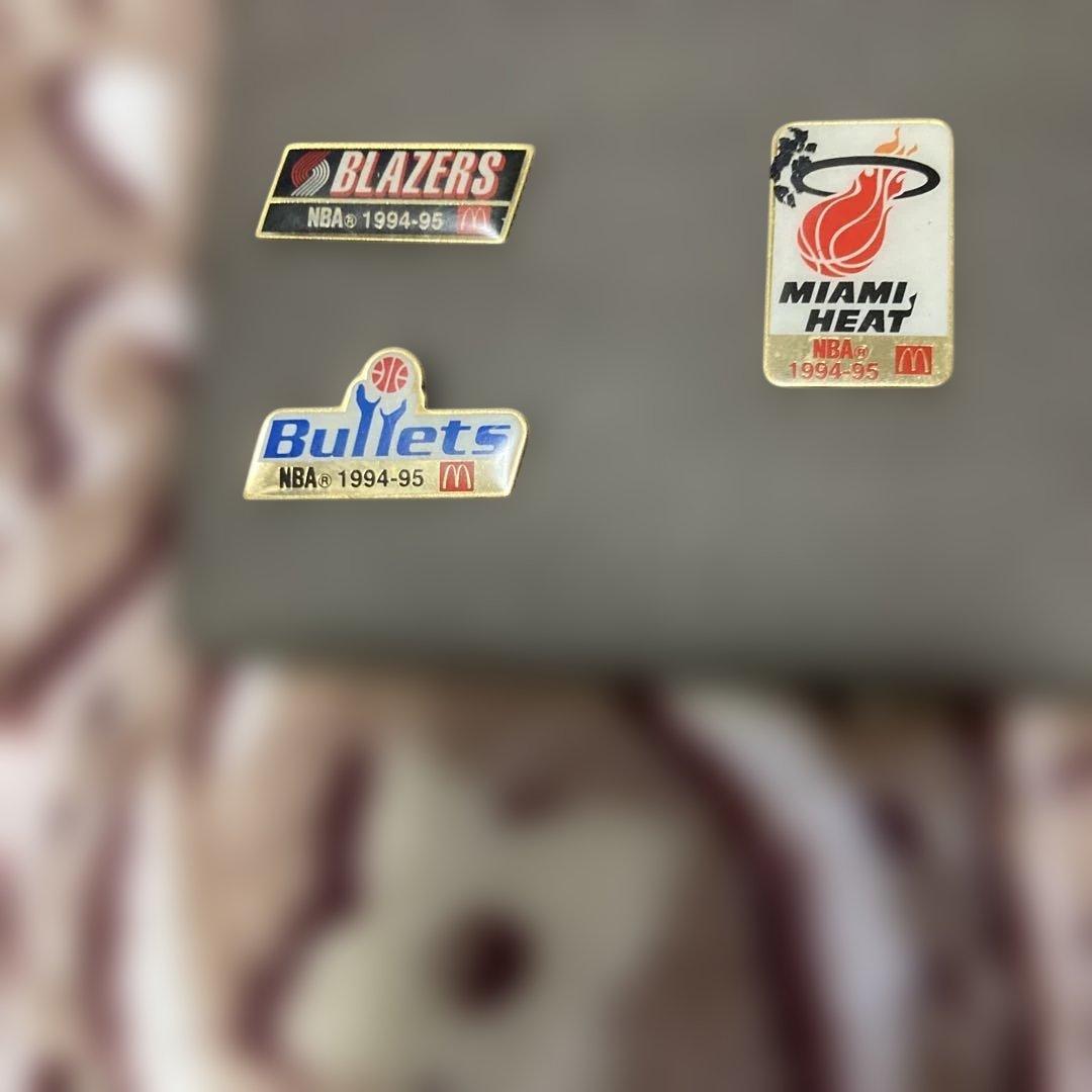 NBA 1994-95 チームロゴピンバッジセット