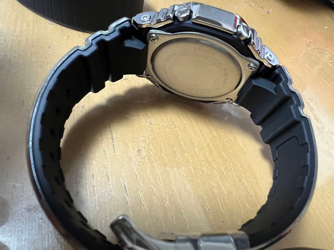 G-SHOCK シルバー ブラック箱説明書付属