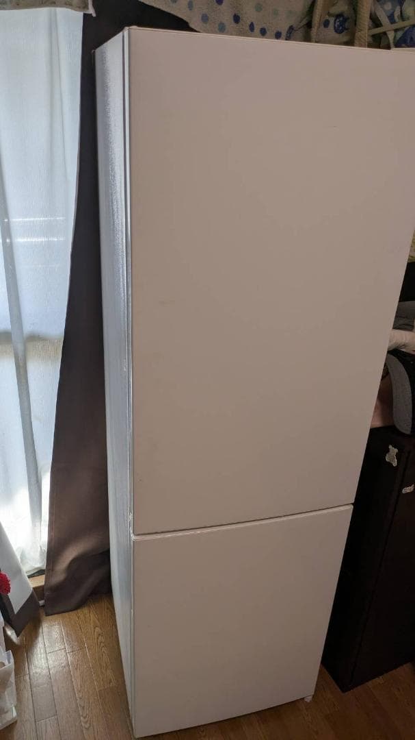 MAZXEN(マクスゼン) 冷蔵庫 JR230ML01WH 中古品