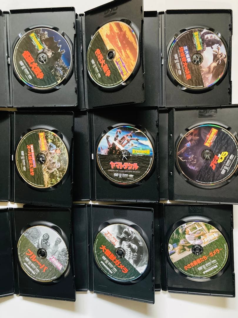 ゴジラ　ガメラ　モスラ　特撮映画DVD　まとめ売り　22本セット