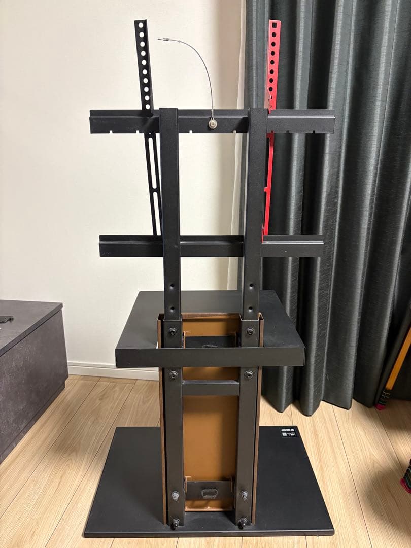 WALL テレビスタンド V2 ロータイプ EQUALS