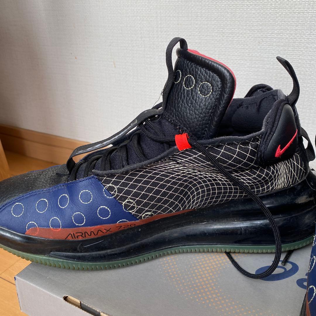 ナイキエアーマックス720