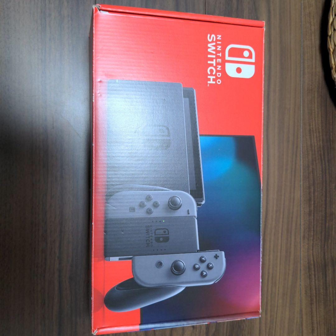 Nintendo Switch 本体 ブラック(128GBのSDカード付)