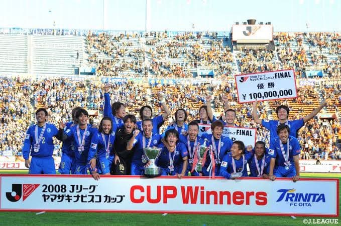 サッカー　大分トリニータ 2008 ウェズレイ　ユニフォーム #10 【新品】