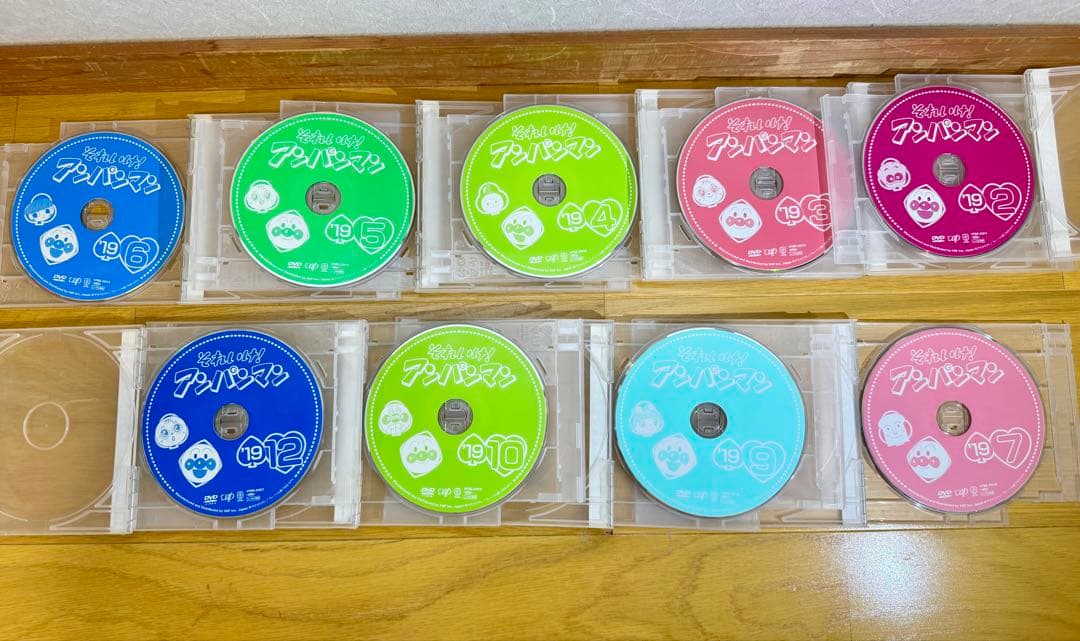 【レンタル落ち DVD】 アンパンマン 2019年 9巻セット