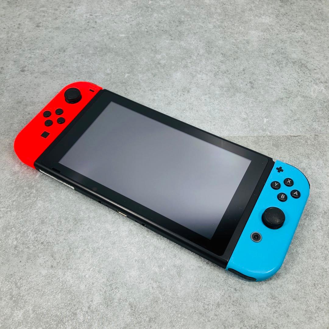 【美品】 Nintendo Switch 本体 ネオンレッド・ブルー11-163