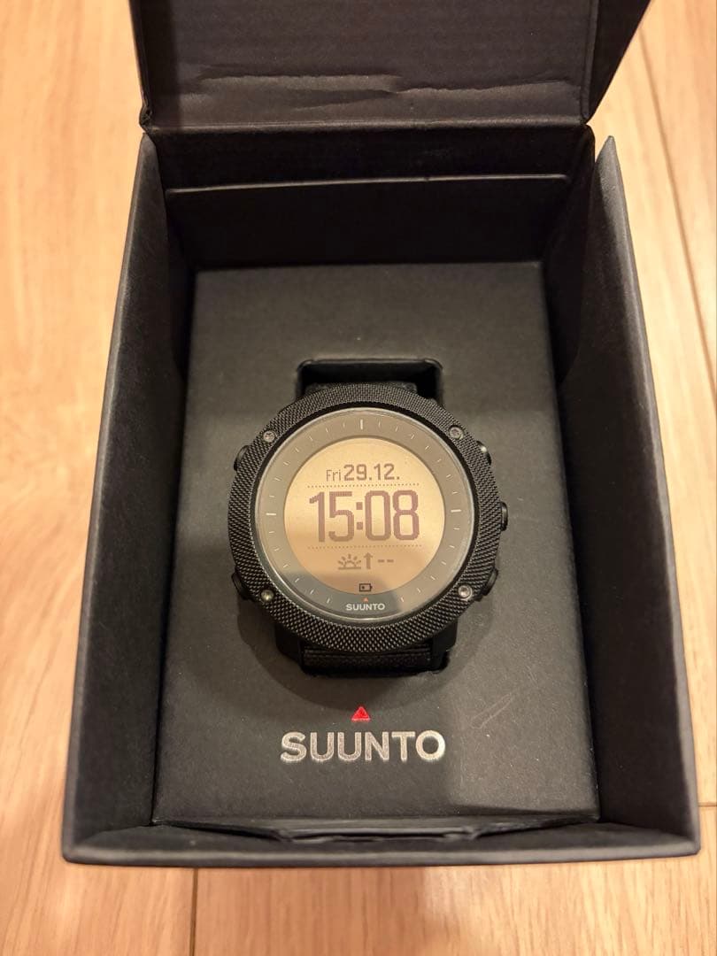 【美品】Suunto Traverse Alpha Stealth