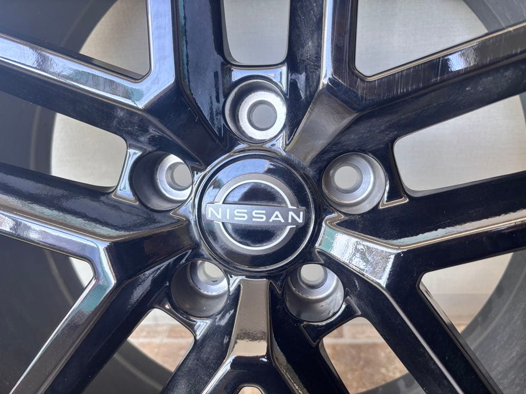 Nismo 20インチ ホイールセット Michelin X-Ice 