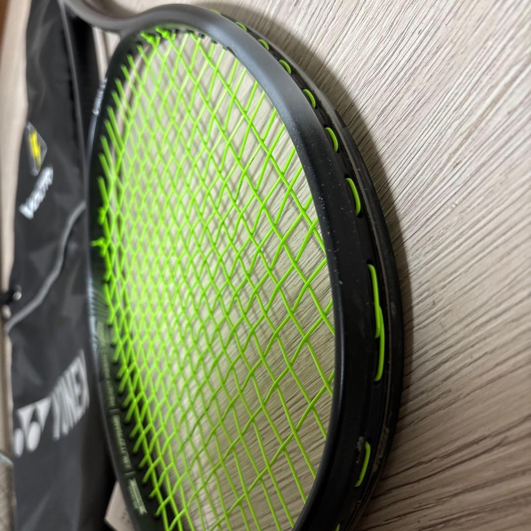 YONEX VOLTRAGE 8S テニスラケット