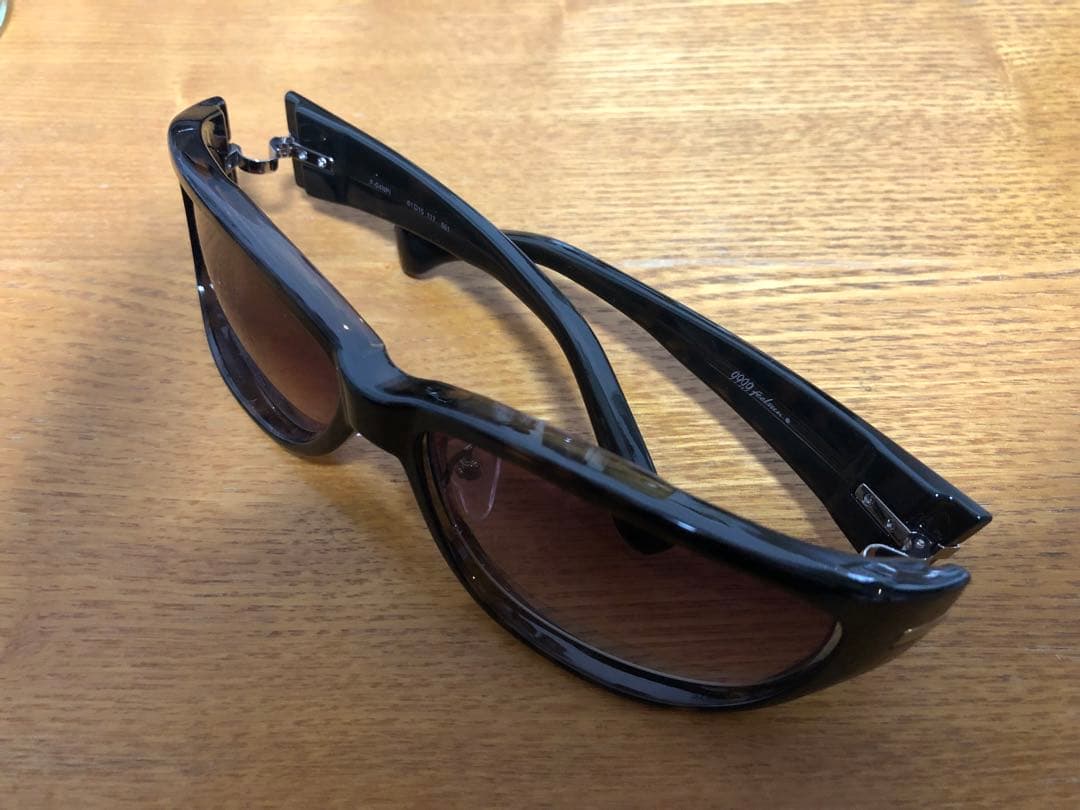 S*i様 999.9 フォーナインズ フィールサン F-04NPI サングラス