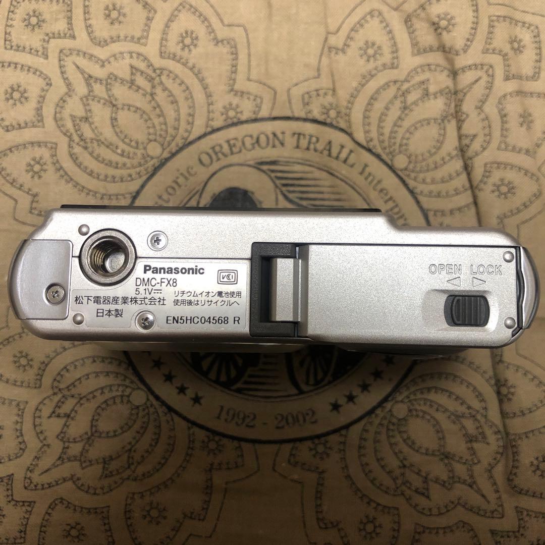 完品 Panasonic DMC-FX8 デジカメ コンデジ 美品