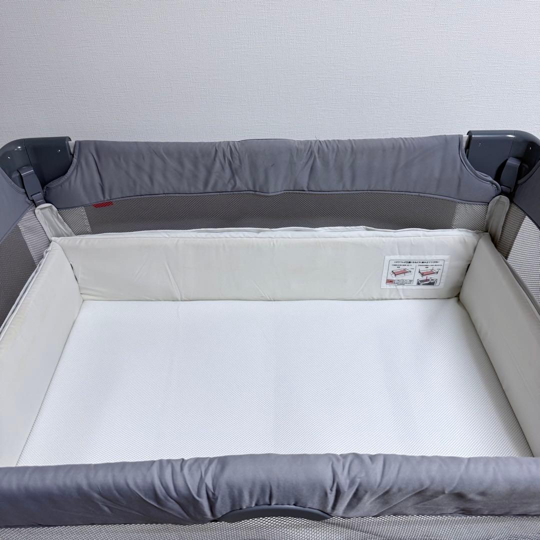 ココネルエアー AB アップリカ　ベビーベッド　グレーベアー