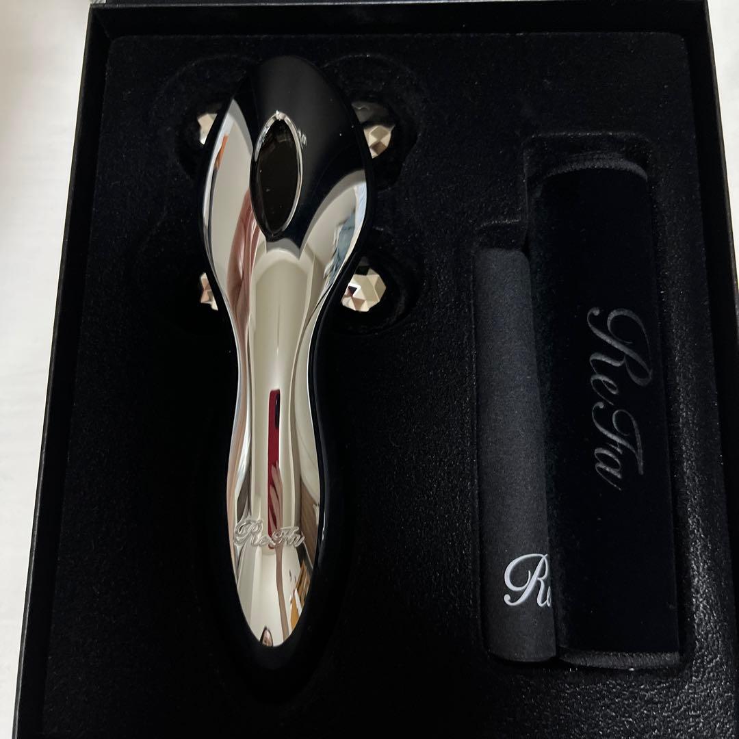 お値下げ　新品　ReFa 美顔ローラー　フォーカラットレイ