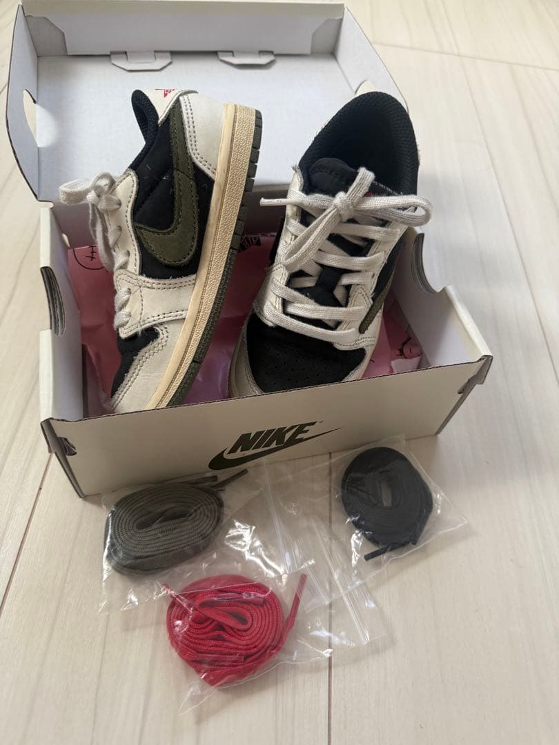 トラビス　travisjordan1low 15cm ナイキ