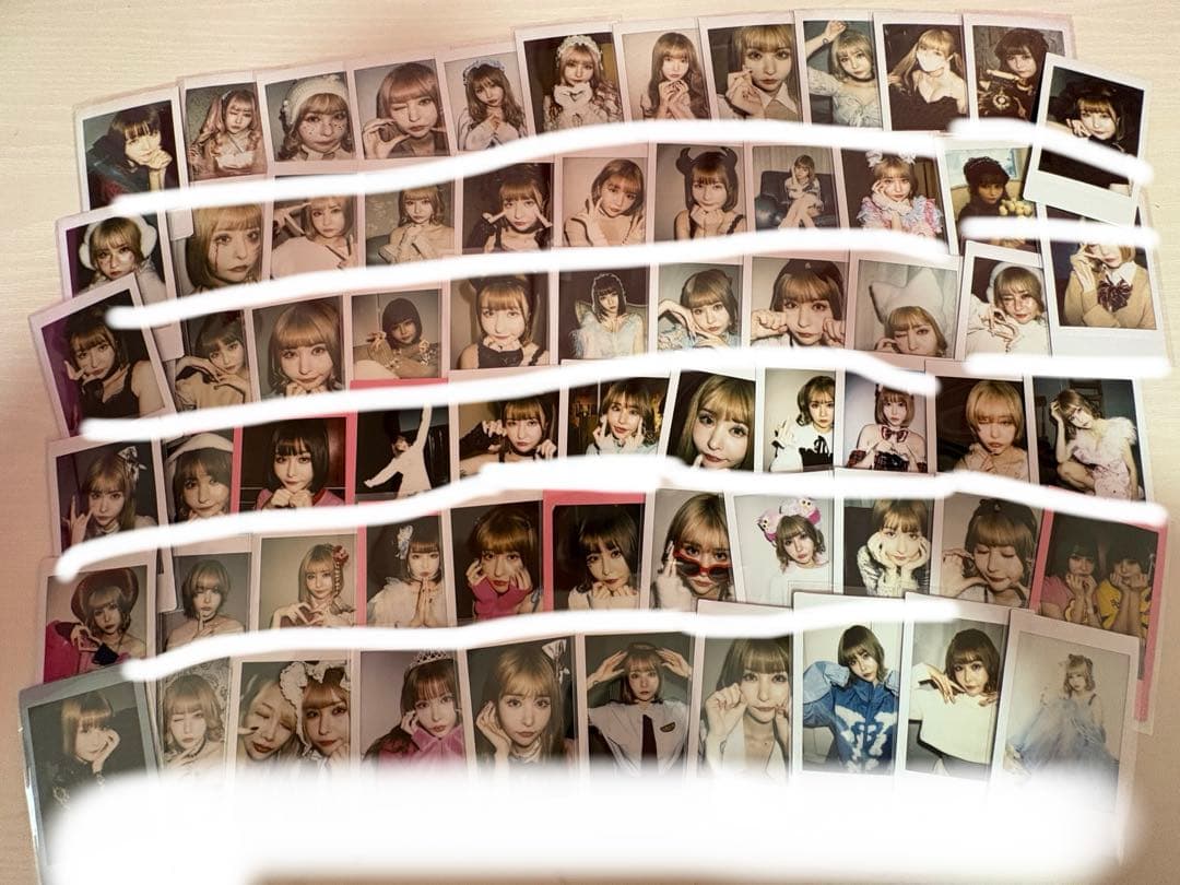 戦慄かなのチェキ