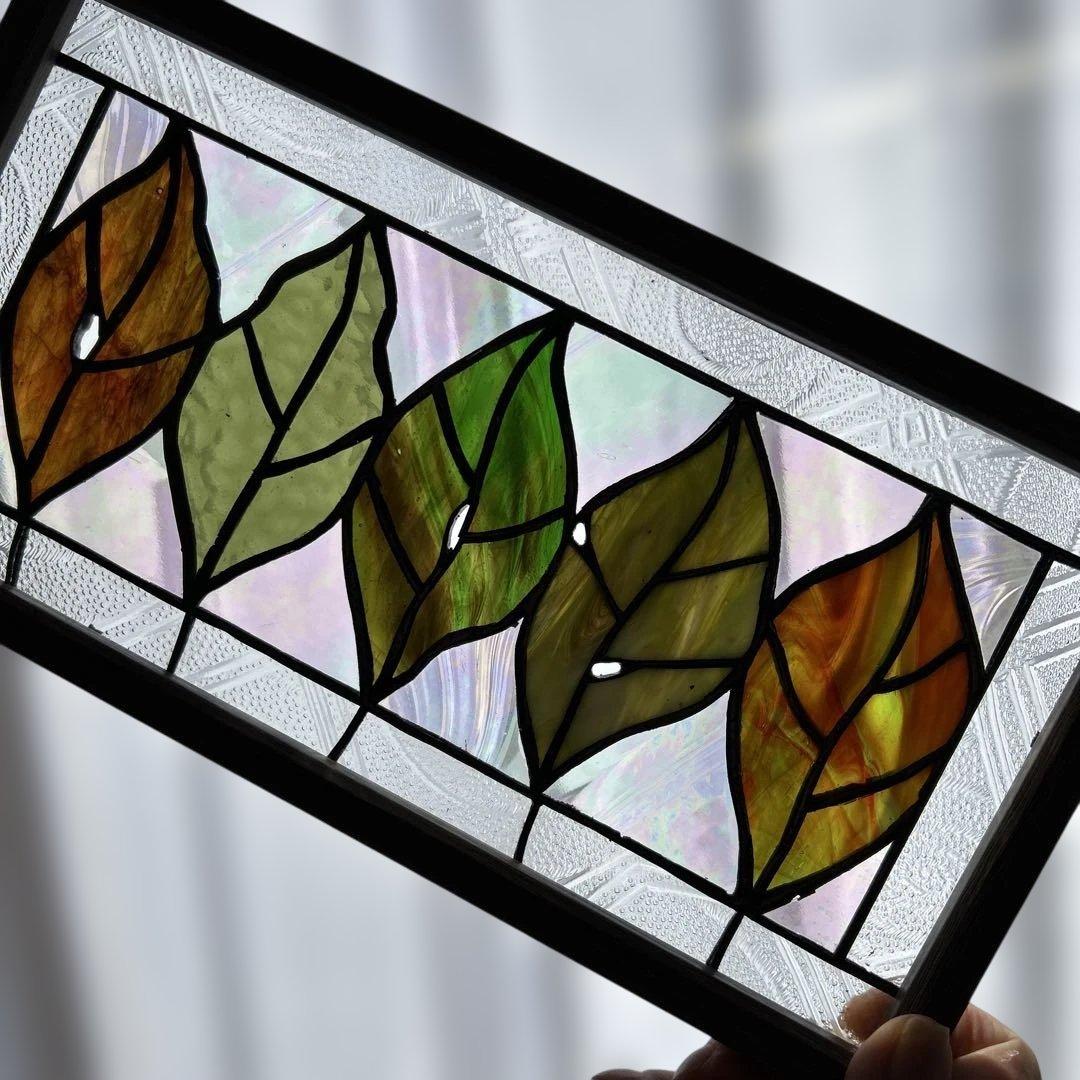 ステンドグラスパネル　葉っぱ達9