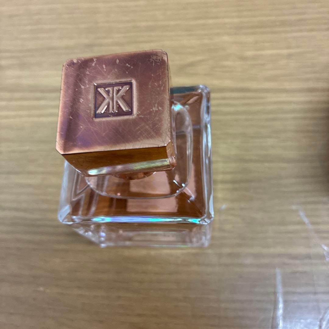 日本語表記 フェミナン プルリエル オードパルファム 70mL