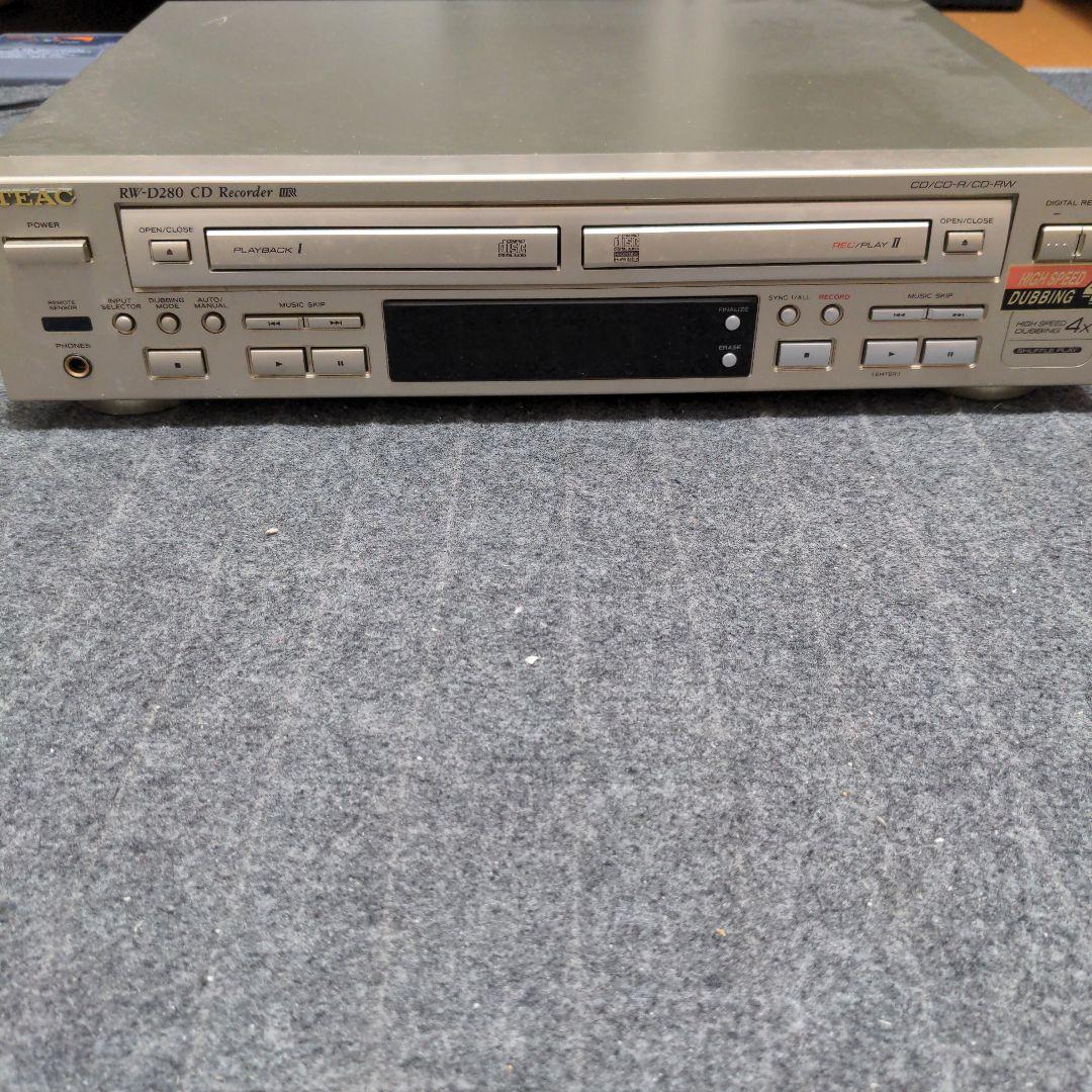 ラジオ・コンポ RW-D280 CD Recorder
