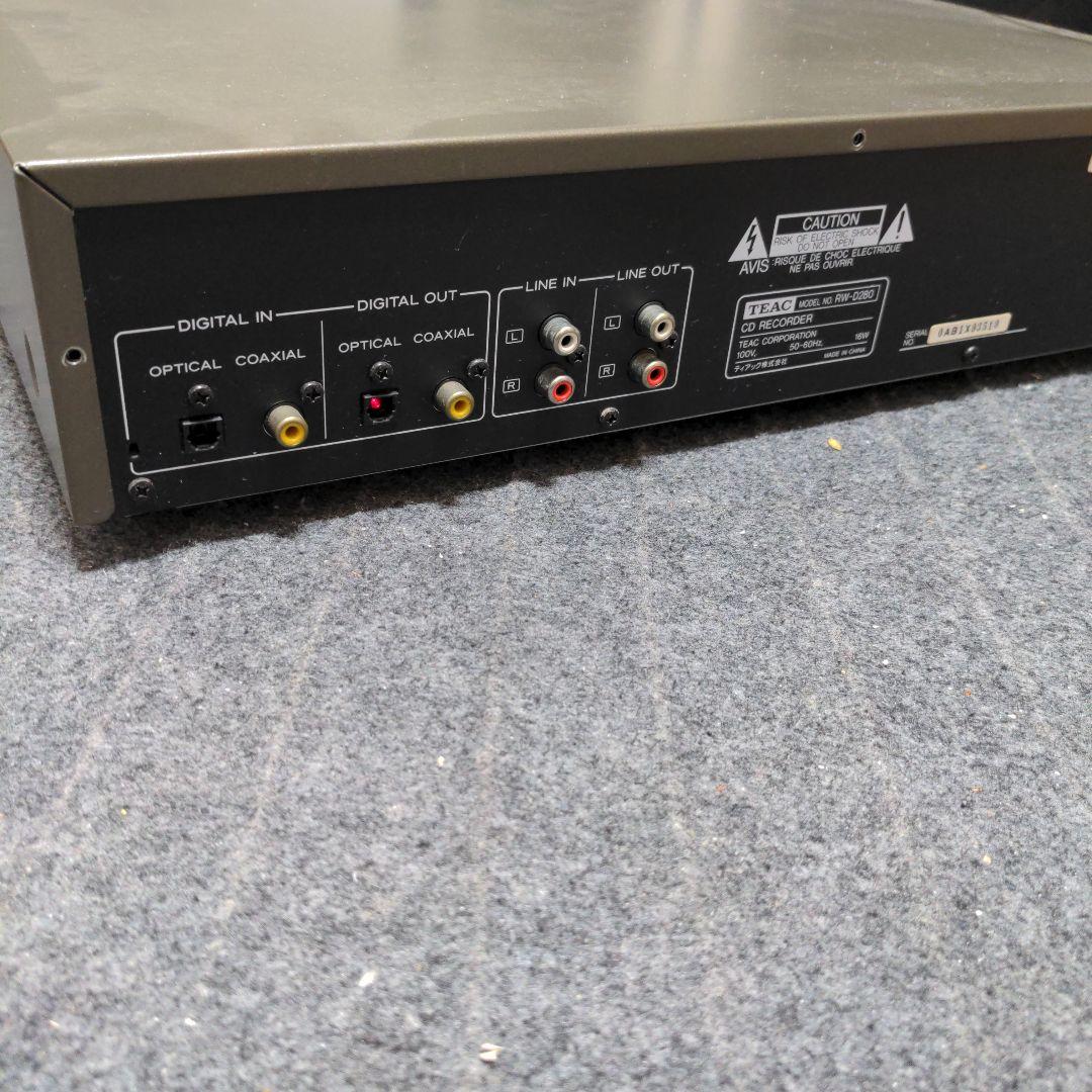 ラジオ・コンポ RW-D280 CD Recorder