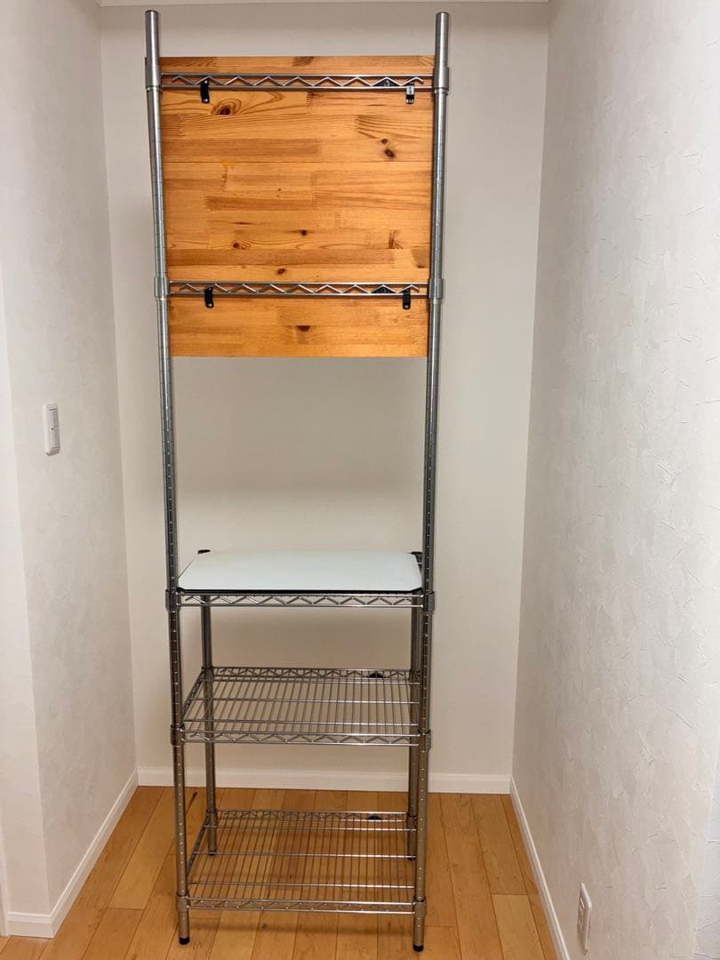 ダーツスタンド。ダーツ・ダーツボード付き