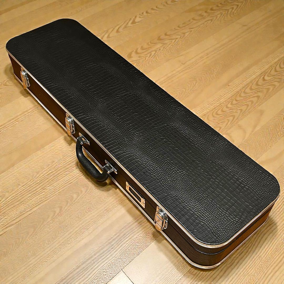 ほぼ未使用級❣️極美品✨ 沖縄三線 人工皮 蛇柄胴 琉球唐草刺繍 ハードケース付き