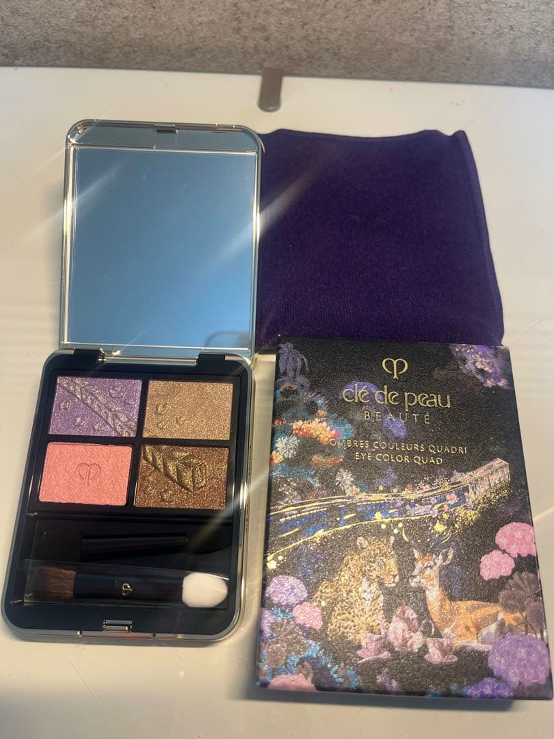 新品/未使用 クレ・ド・ ポー ボーテ オンブルクルールクアドリ 504