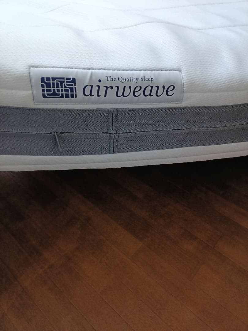 【美品】エアウィーヴ　ベッドマットレス　シングル厚さ18cm