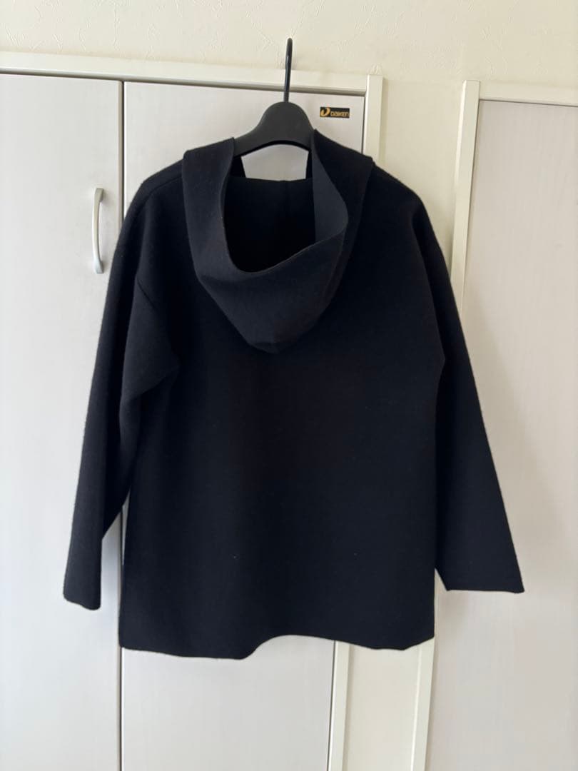 ETRE' TOKYOエトレトウキョウ　ウールフーディーニットプルオーバー