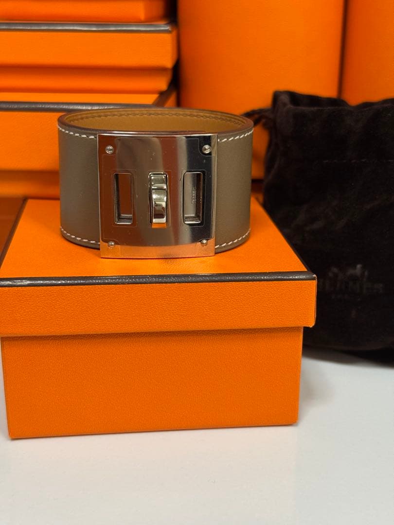 エルメスケリードッグ　ブラウン　バングル