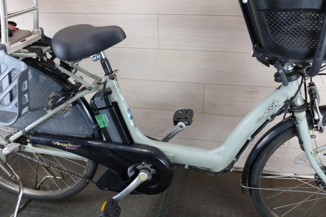 ち*ま様 ブリヂストン製　アンジェリーノ　26インチ　3段　8.1Ah充電器あり