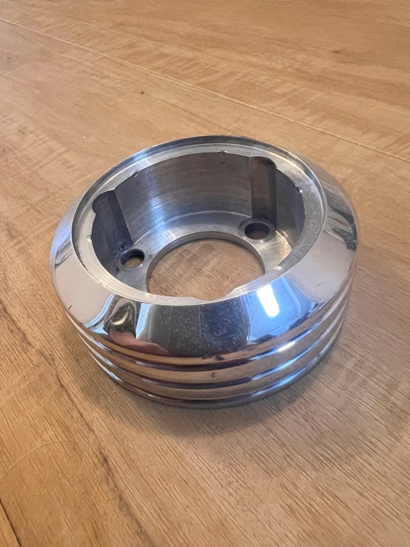 グラント　グランツ　ステアリング　ホーンハウジング　ムーンアイズ