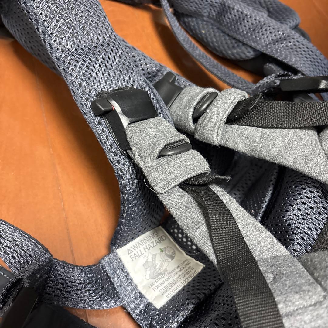 抱っこ紐　ベビーキャリア　ベビービョルン　ハーモニー