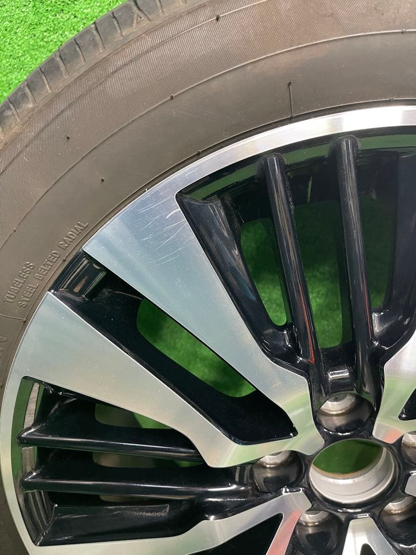 30 後期　アルファード　ヴェルファイア　純正　18インチ　235/50R18