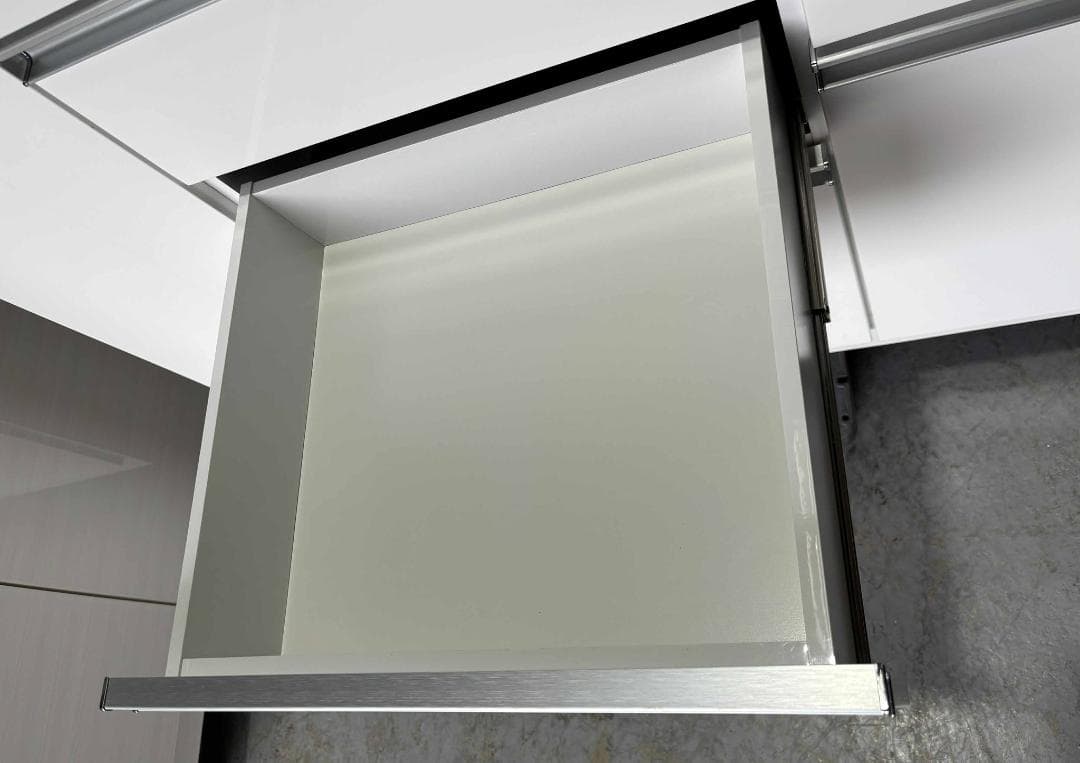 モダン キッチンカウンター、キッチンボード、幅120cm Used/美品