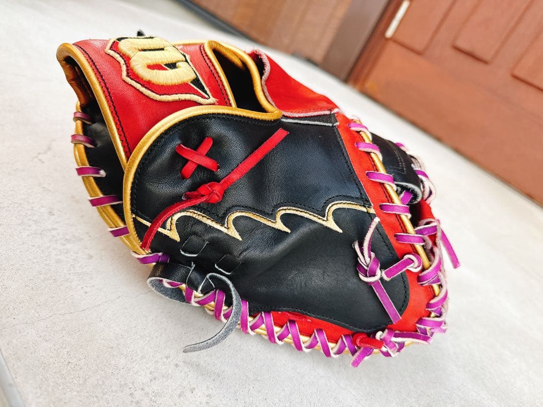 Wilson キャッチャーミット 赤/黒