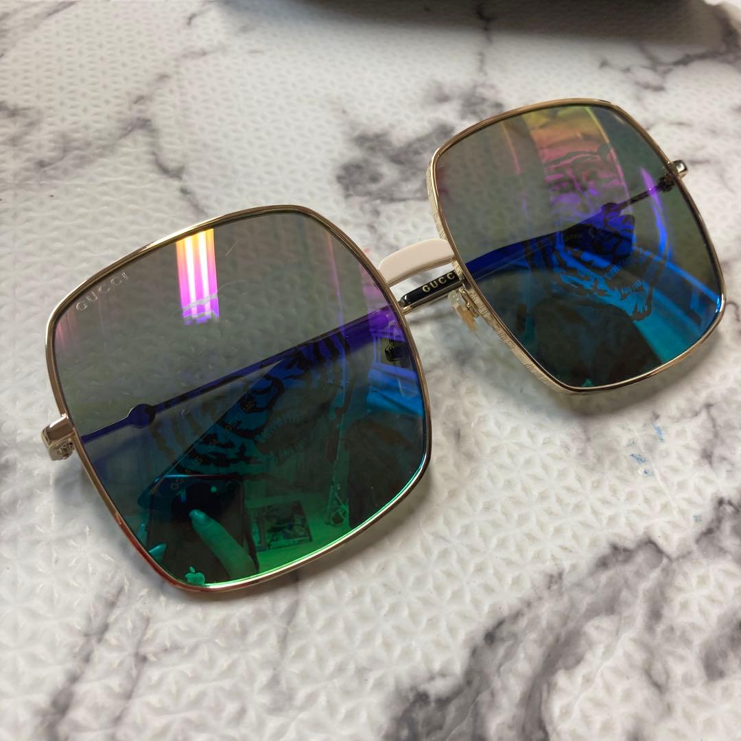美品 GUCCI サングラス タイガーグラフィック ミラーアビエーターサングラス