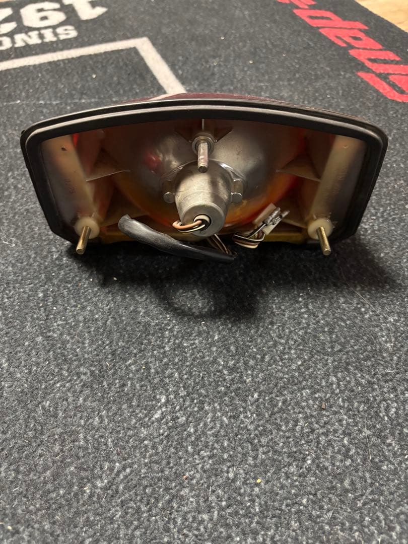 GSX1100E GSX750E ベコ　牛　純正テールランプ