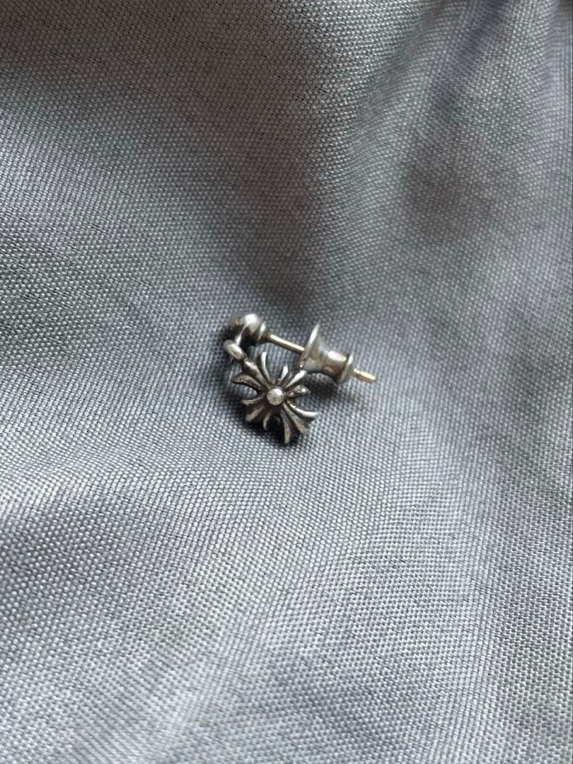 クロムハーツ タイニーE CHプラス ドロップイヤリング(ピアス) 片耳用