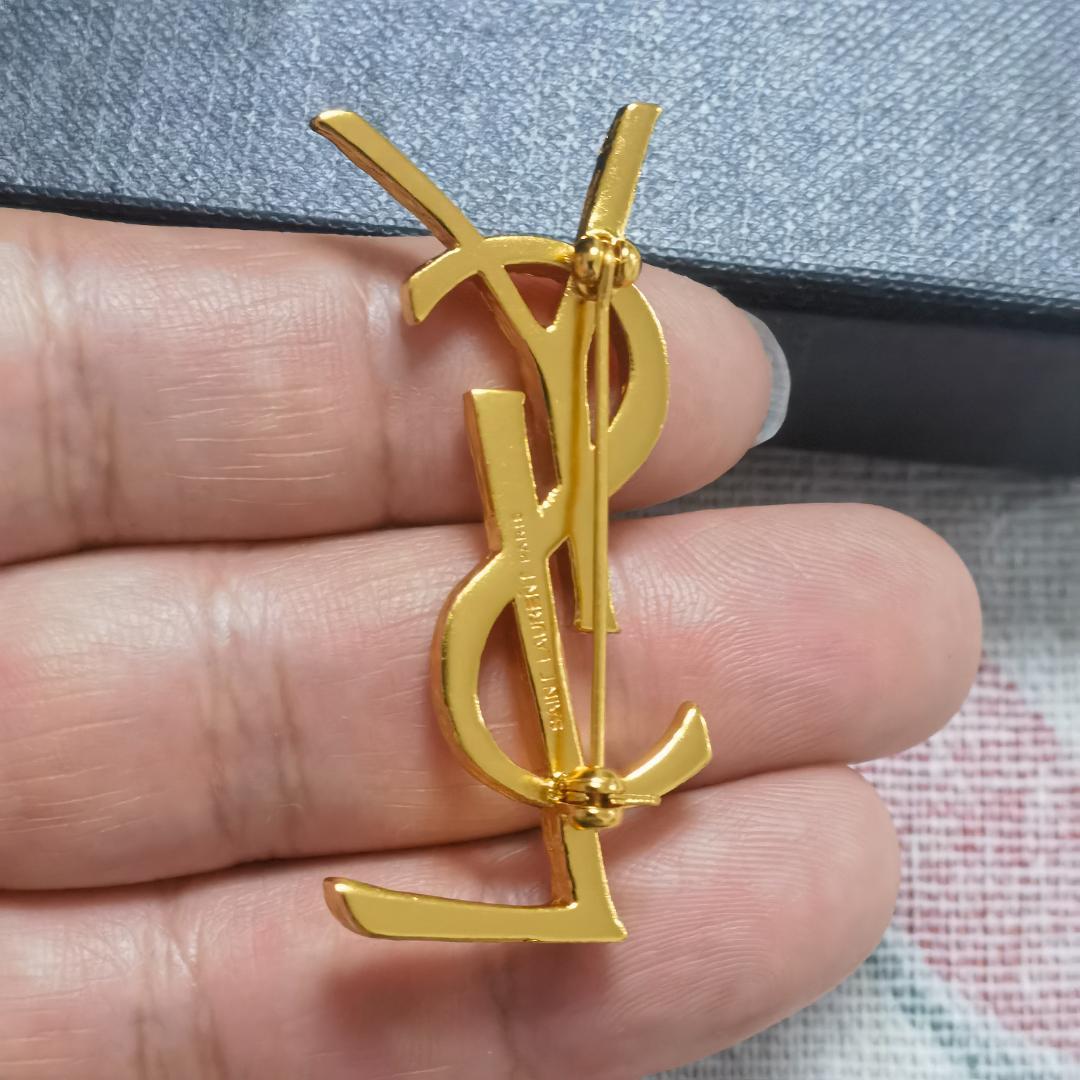 SAINT LAURENT YSL ブローチ ゴールド