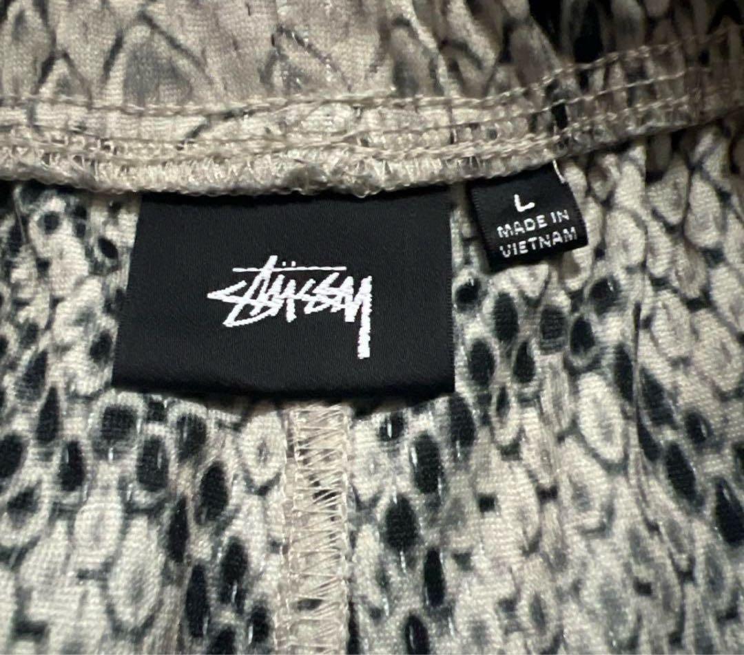 stussy メッシュハーフパンツ