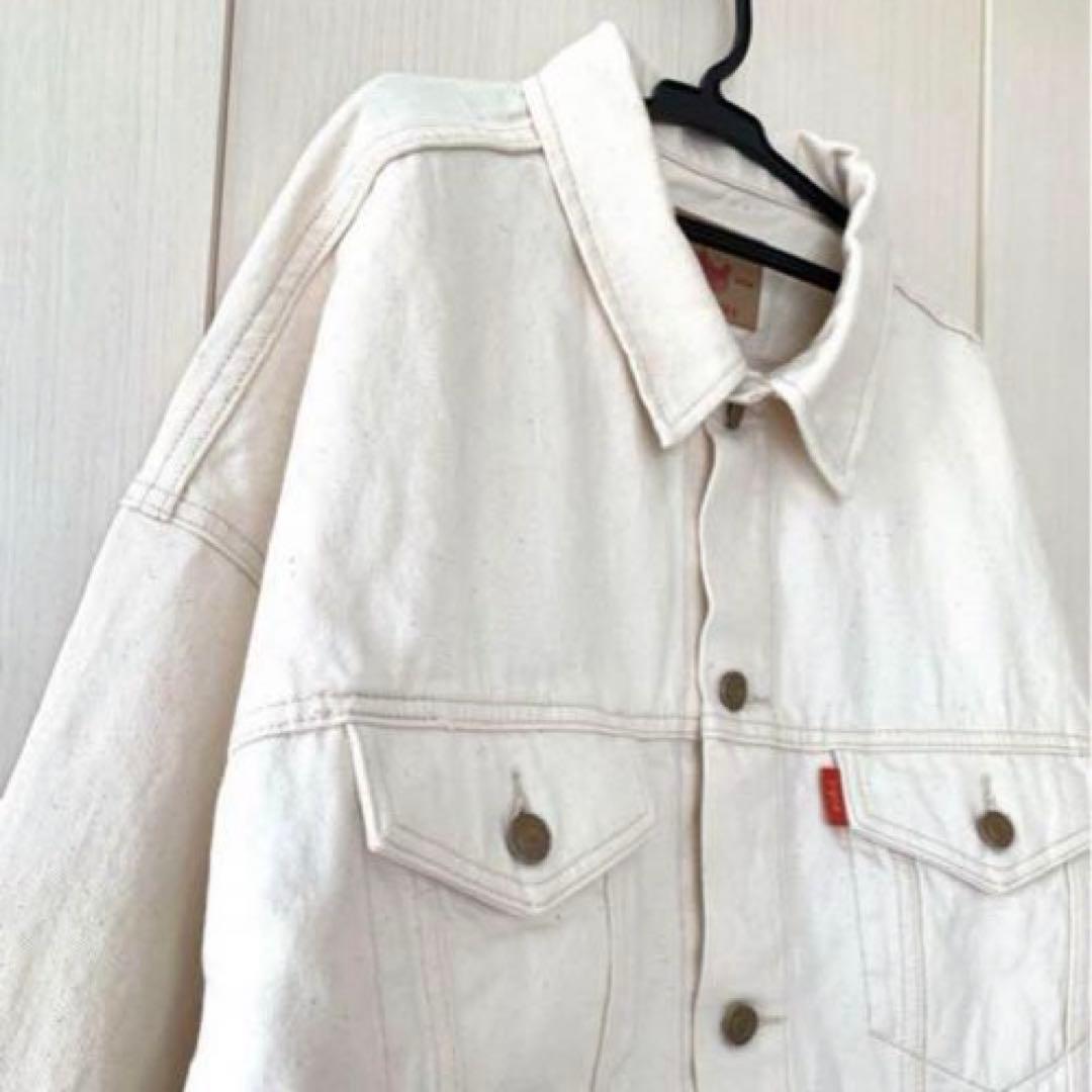 定価18,700円　ビッグシルエットデニムジャケット　アングリッド　アイボリー