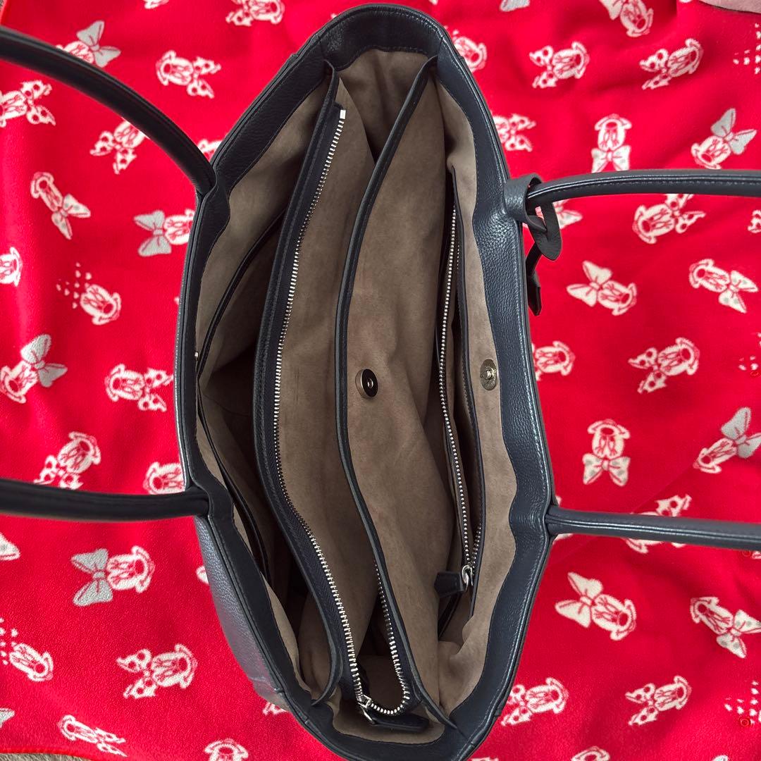 SONNE レザービジネストート 美品 ネイビーカラー