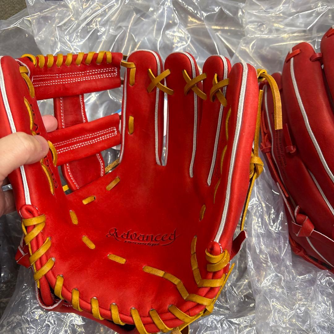 エスエスケイ硬式グラブ ２個セット