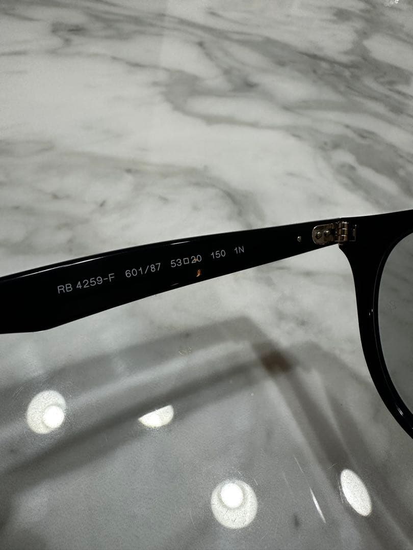 【極美品/着用2回】Ray-Ban レイバン RB4259F 601/87 53
