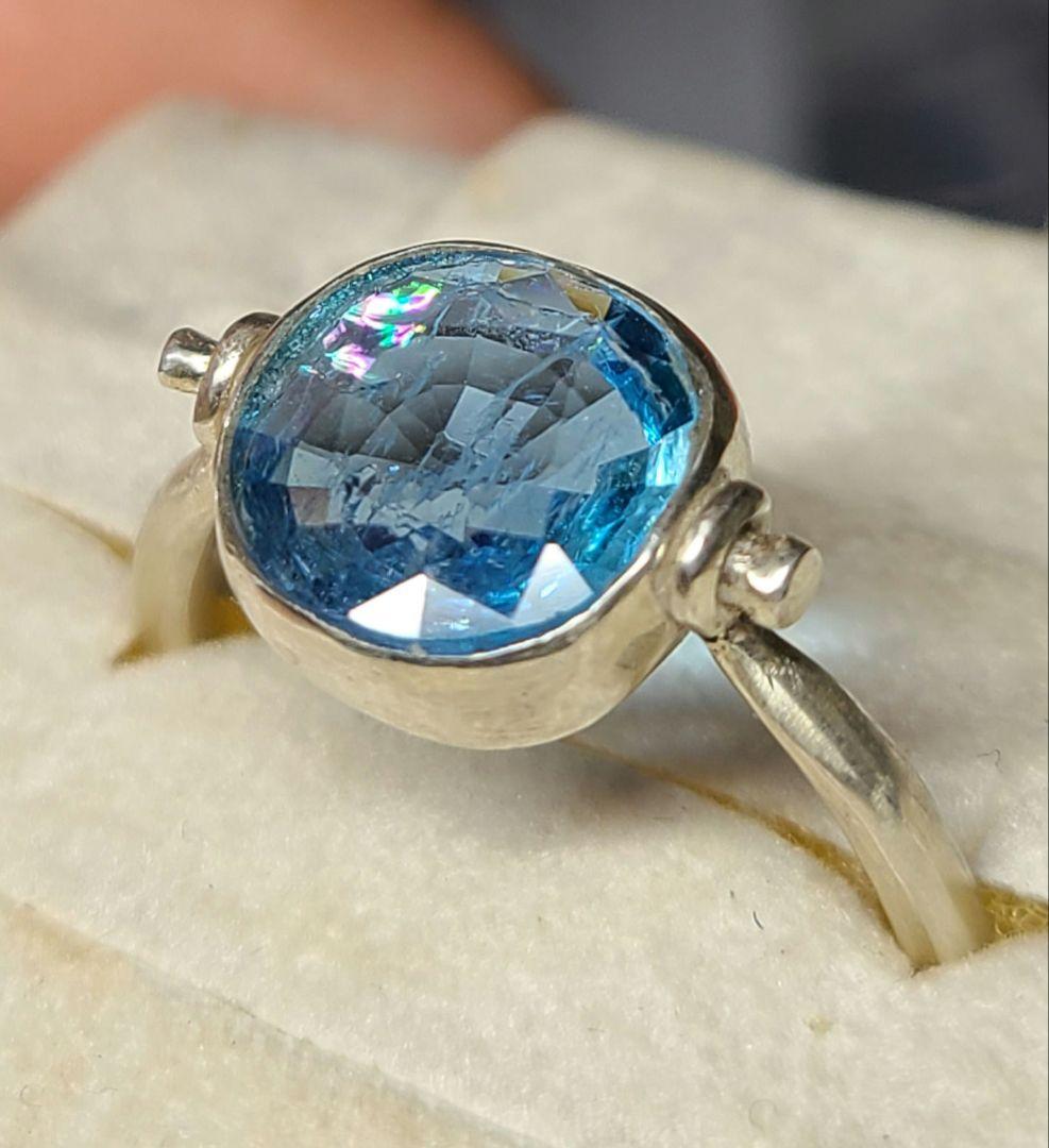 深い海の煌めき★サンタマリアアフリカーナアクアマリンリング、レインボーInc★