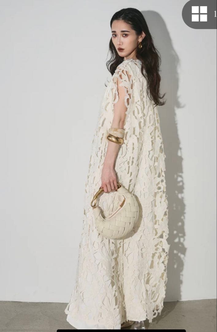 ANDREA AUBREY レースレイヤードワンピース　セレモニードレス